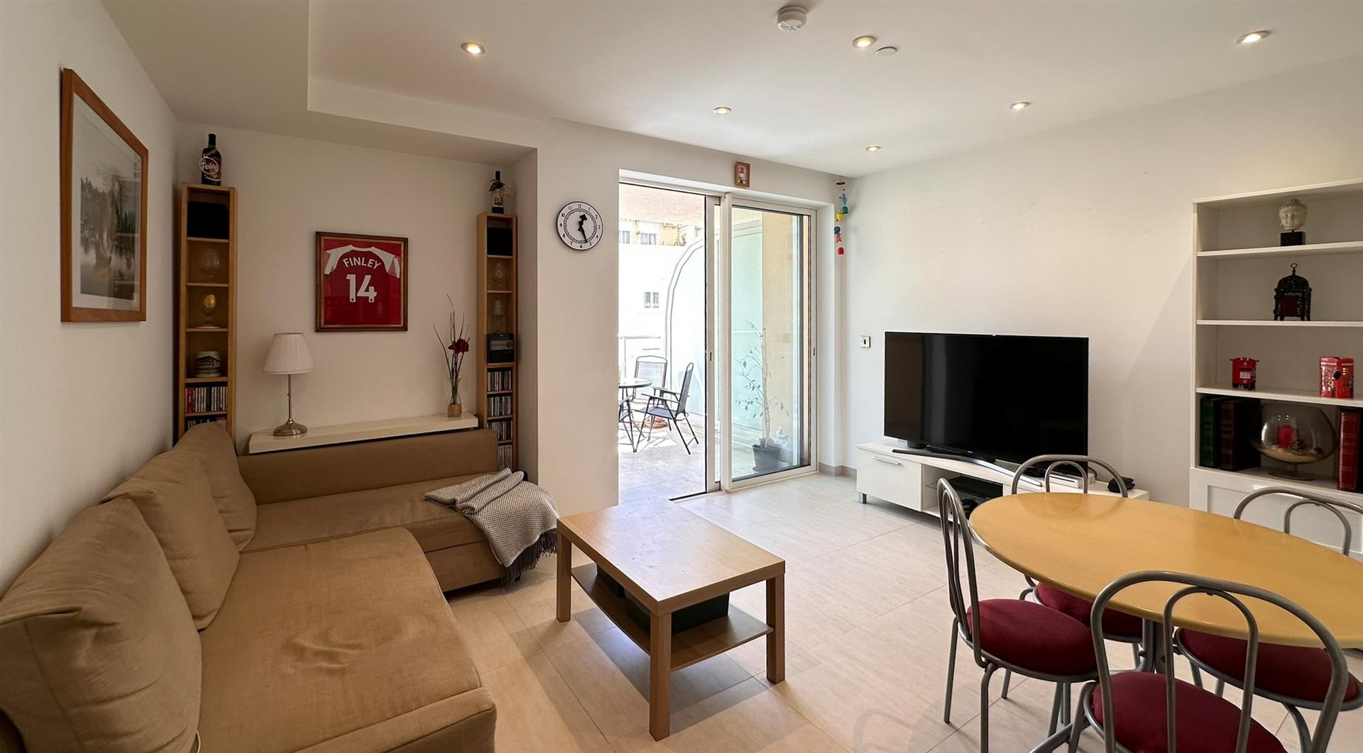 Image of Apartment - 1 Bedrooms - 1 Bathrooms for Sale in West One, Eurotowers-Gibraltar, Image 6